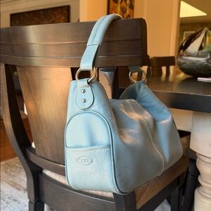 Todd’s blue leather slouchy bag